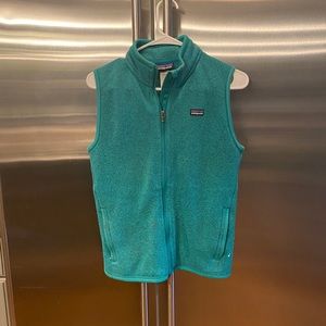 Patagonia women’s size M sweater vest